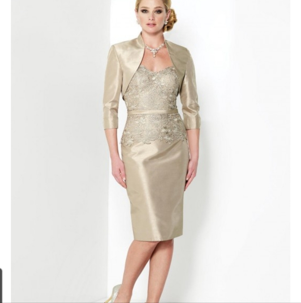Size 6 Oyster (champagne) colored mother-of knee length dress w/ matching bolero